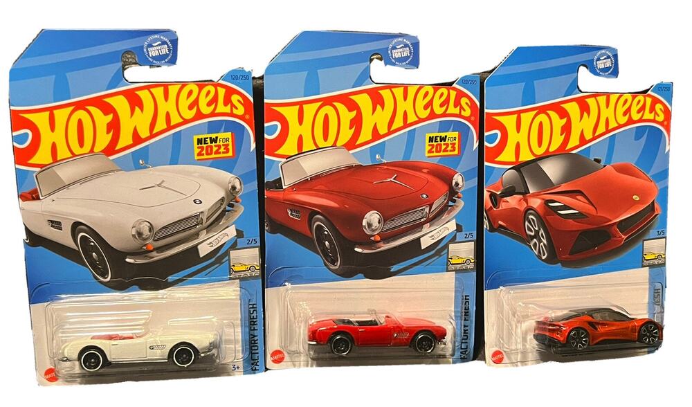 Hot Wheels BMW Lot 507 New Model White Red Lotus Emira Factory Fresh 120￼￼￼ 121